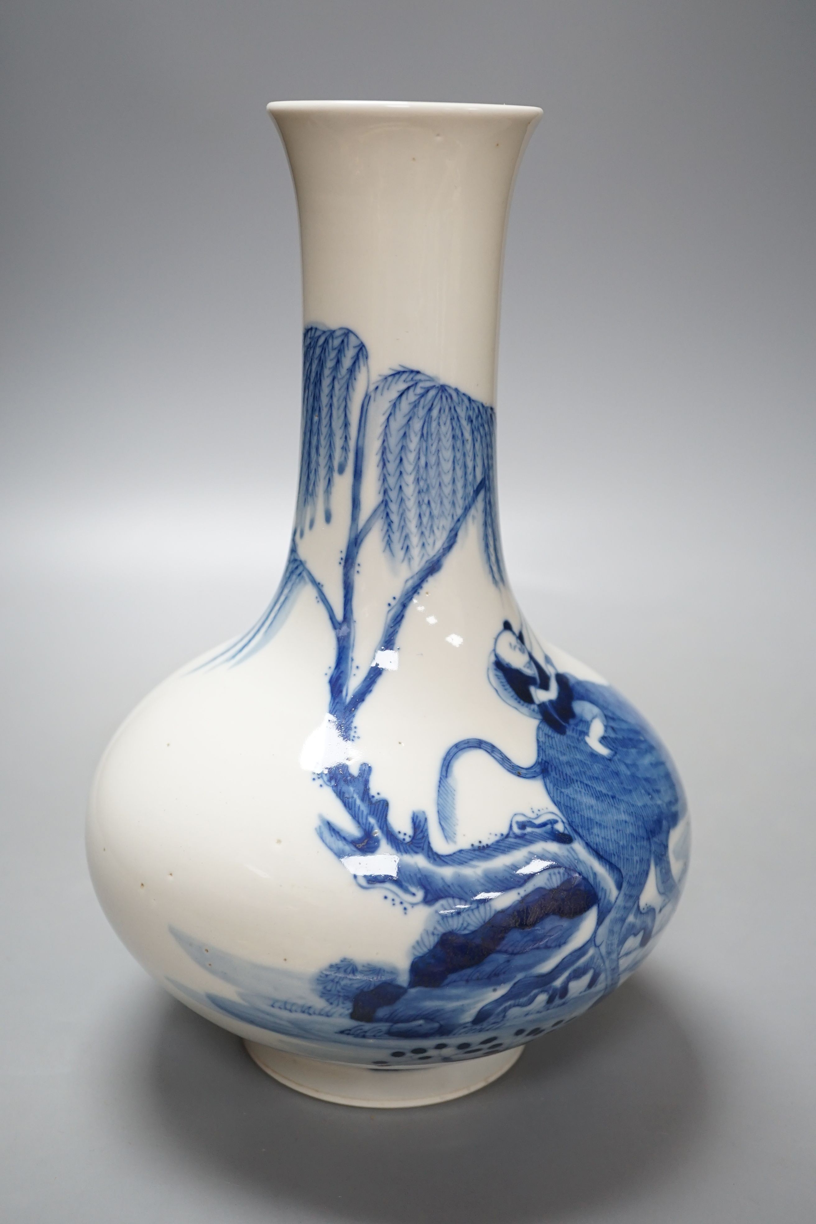 A Chinese blue and white glazed porcelain bottle vase - 27cm tall